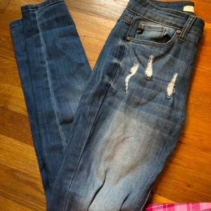 4 FOR $20 KanCans!🌟